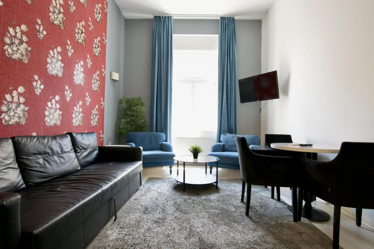 Premium By Hi5 - Astoria Square Апартаменти *