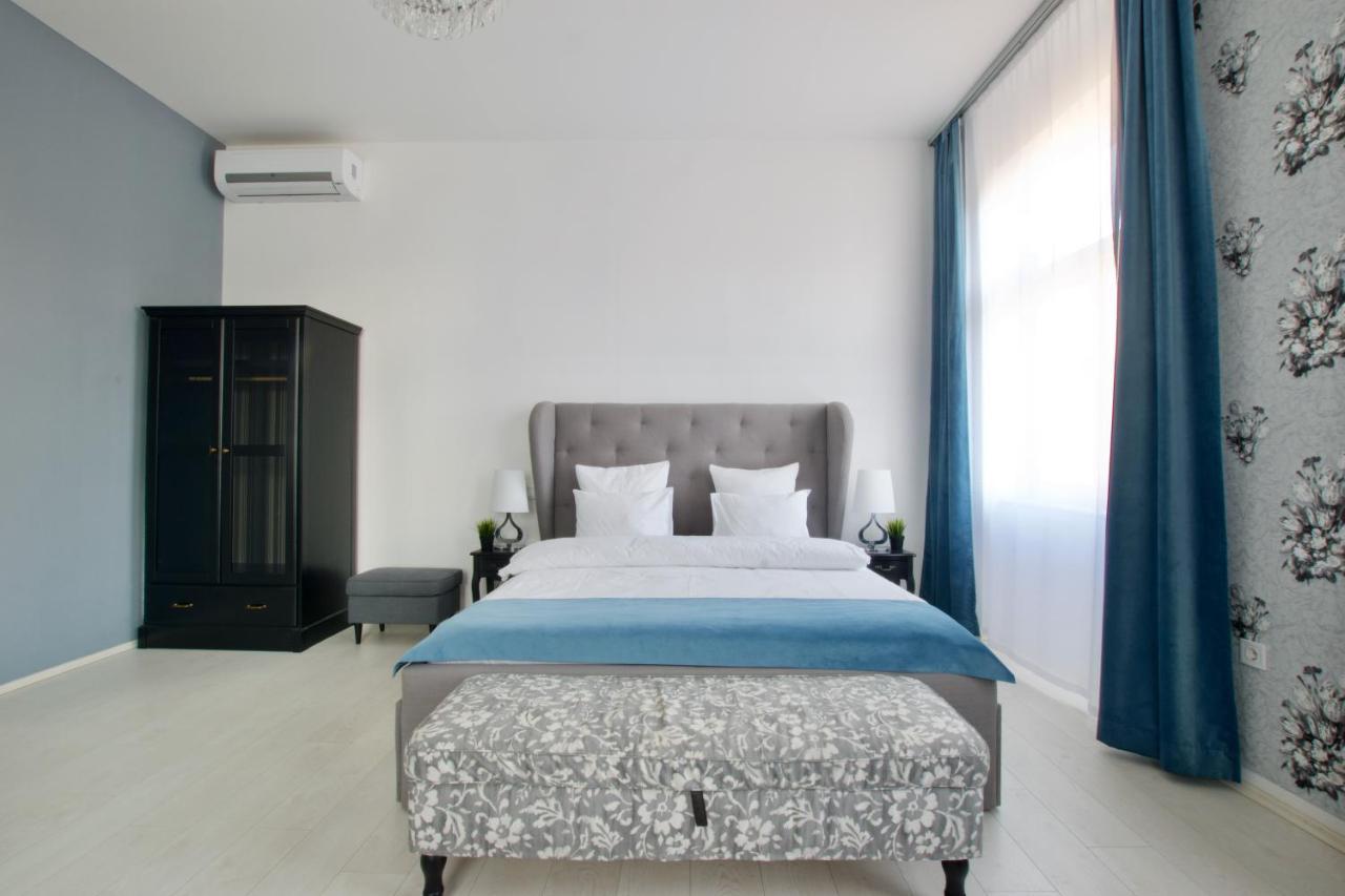 Premium By Hi5 - Astoria Square Апартаменти *