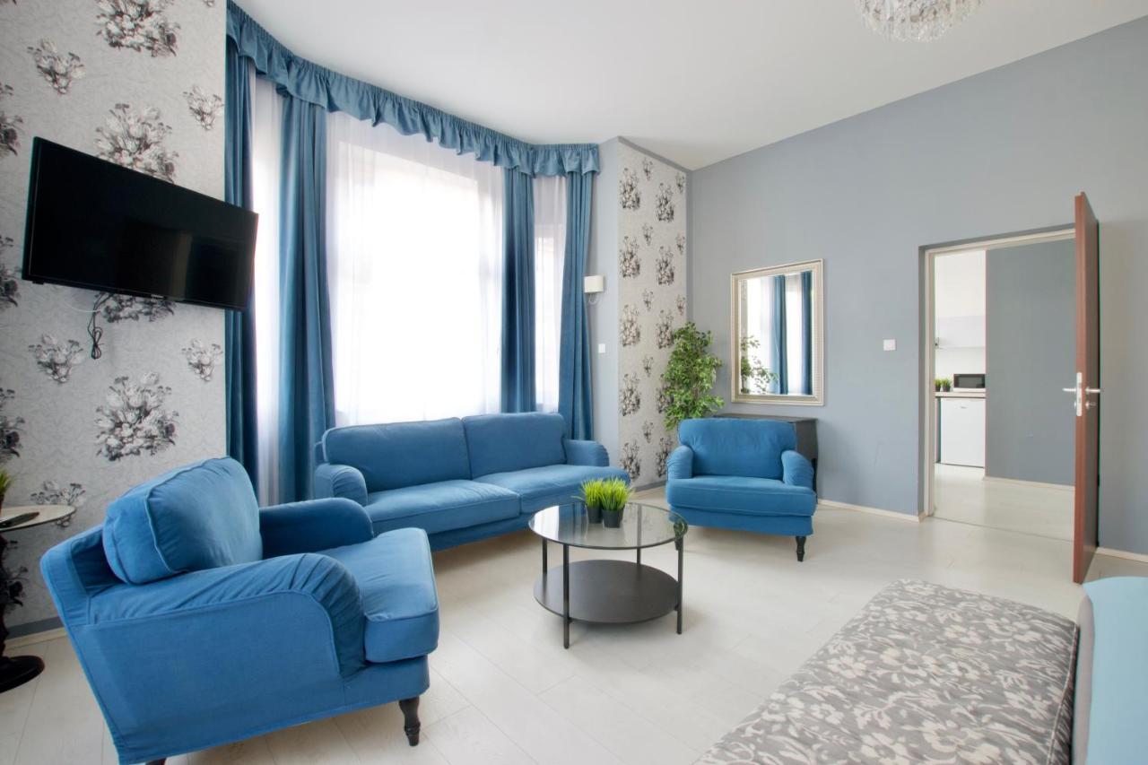 Premium By Hi5 - Astoria Square Апартаменти *